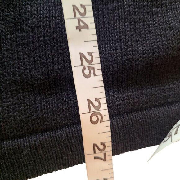 VINTAGE  B.P. Design Christmas Pointsettia Embroidered Sweater Size M - Picture 8 of 12